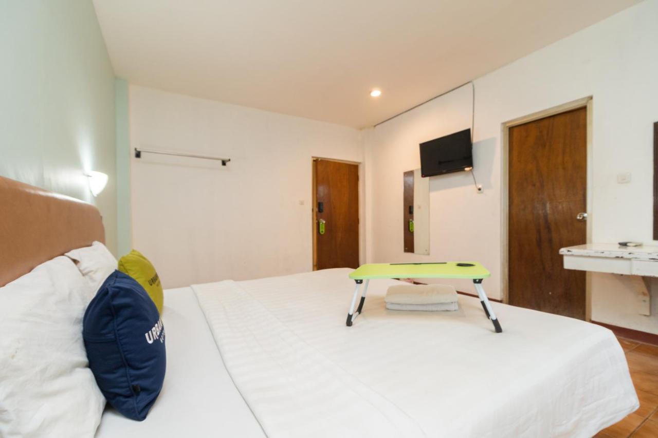 Reddoorz Plus Near Kebayoran Baru Blok S 자카르타 외부 사진