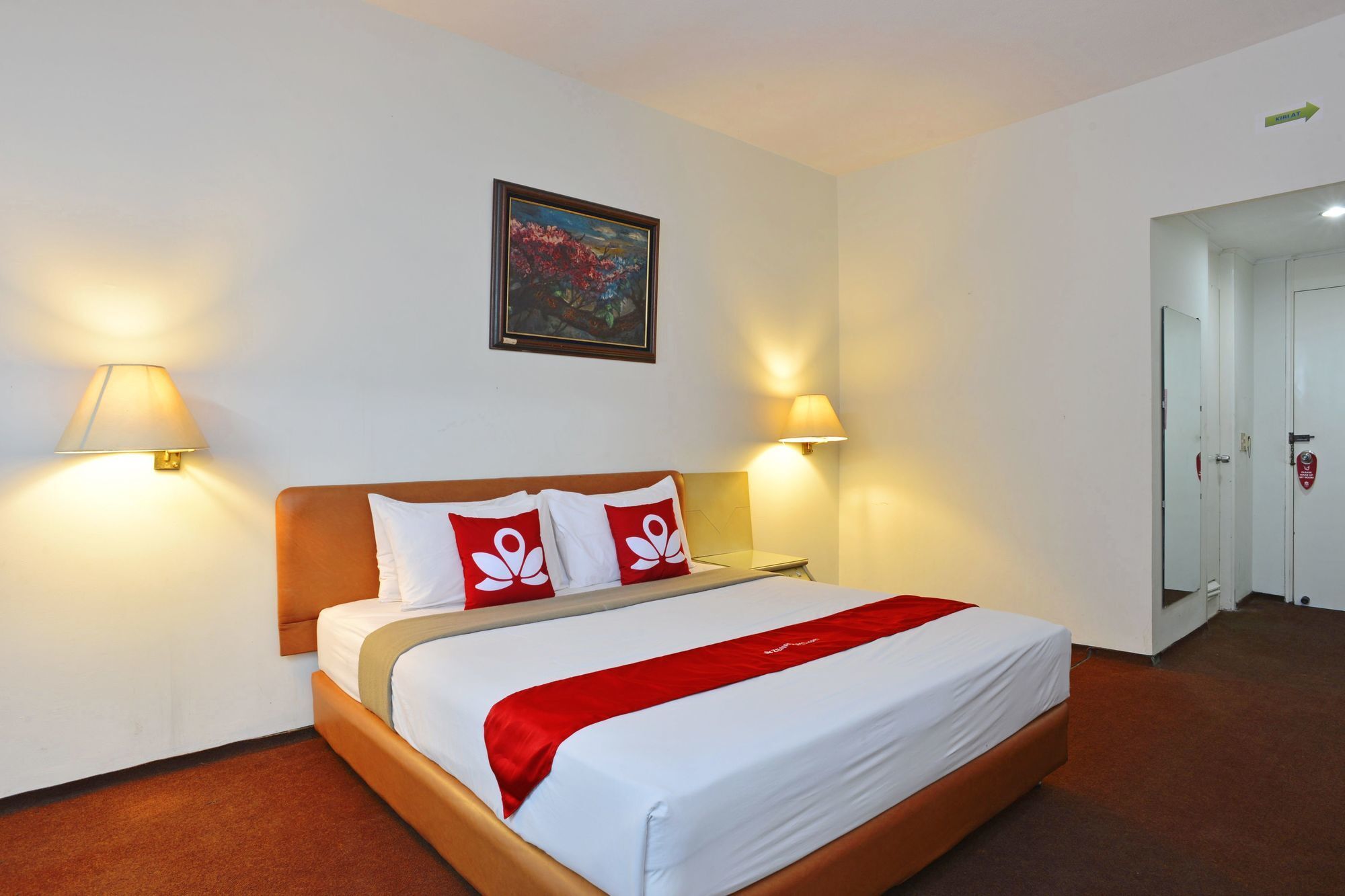 Reddoorz Plus Near Kebayoran Baru Blok S 자카르타 외부 사진